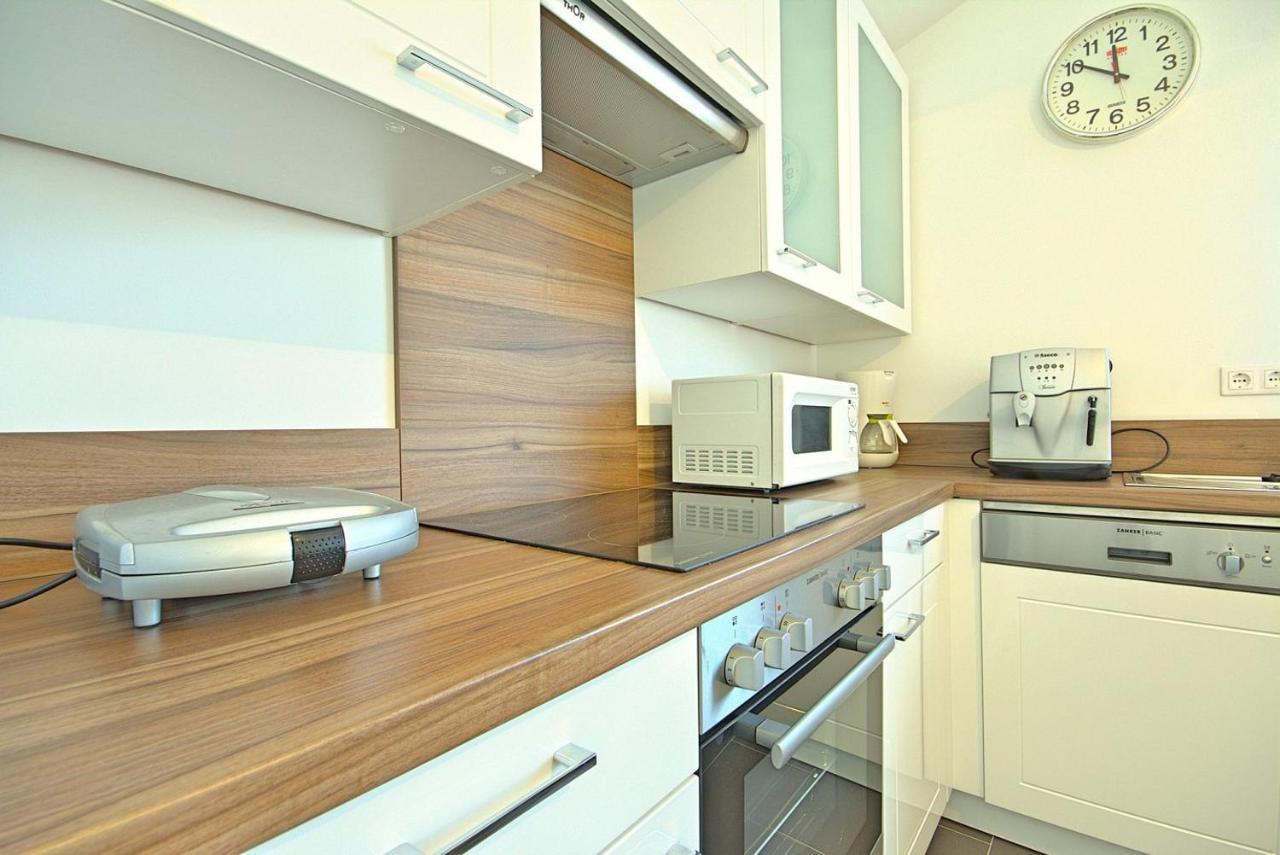App Rosi Apartment Porec Exterior photo